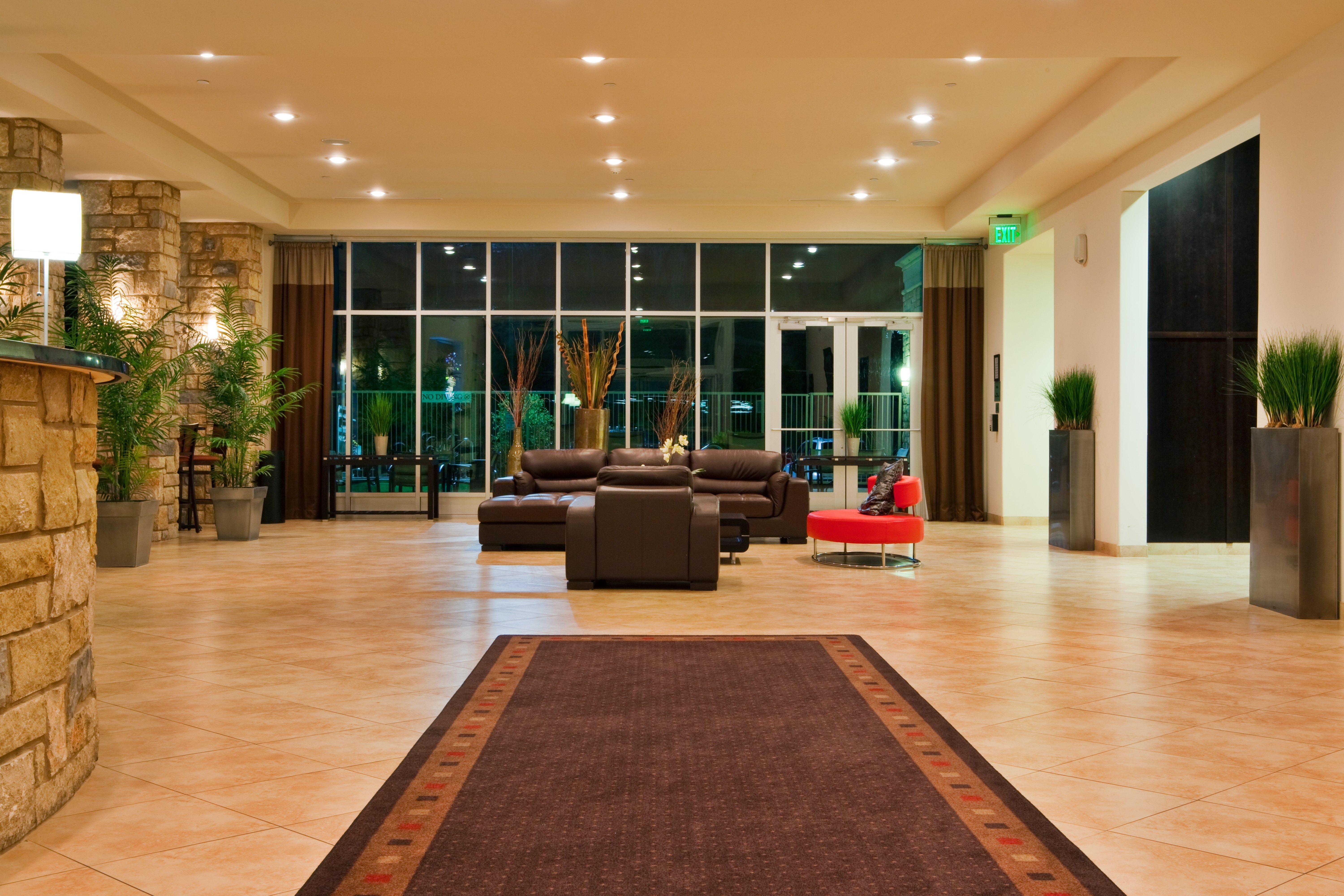 - Belton By Ihg Hotel